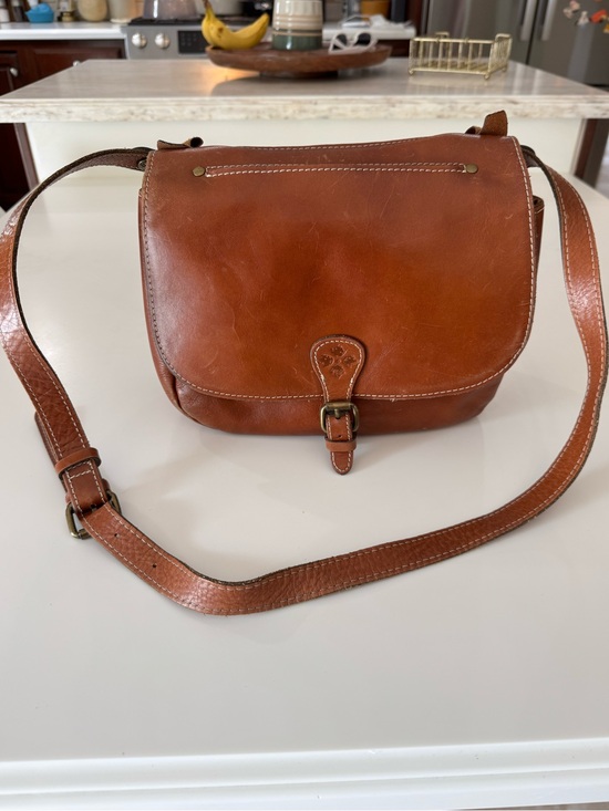 Patricia Nash Handbags - Patricia Nash Cognac Leather Crossbody Saddle Bag